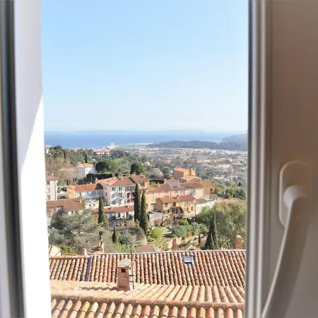 2p Rénové, Cœur Médiéval, 4 Couchages - - Fr-1-251-311 * Bormes-les-Mimosas